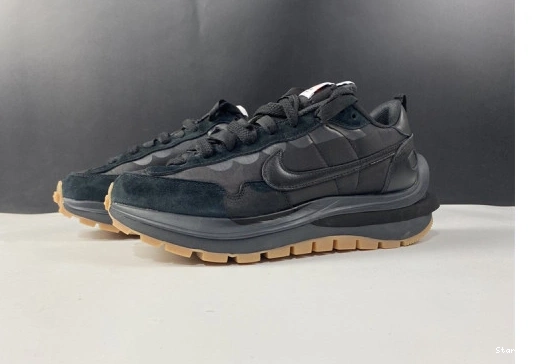Gum Sacai DD1875-001 Vaporwaffle Nike Black 0711
